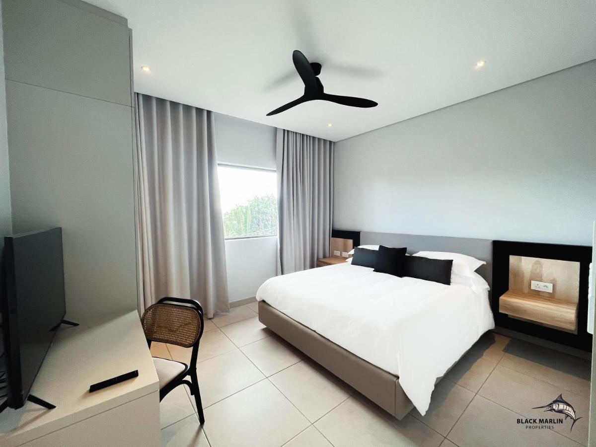 Black Marlin Apartments 佩雷贝勒 外观 照片