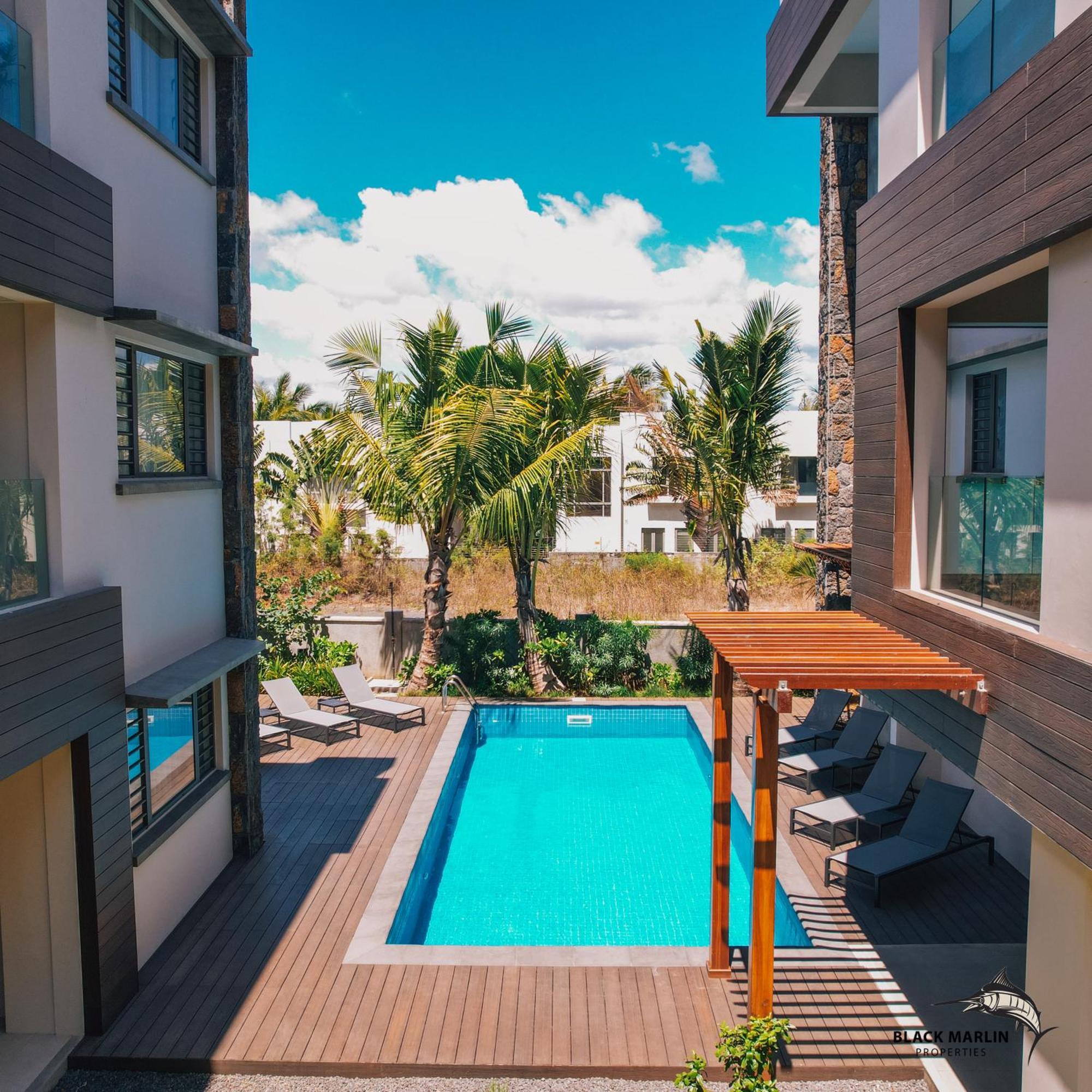 Black Marlin Apartments 佩雷贝勒 外观 照片