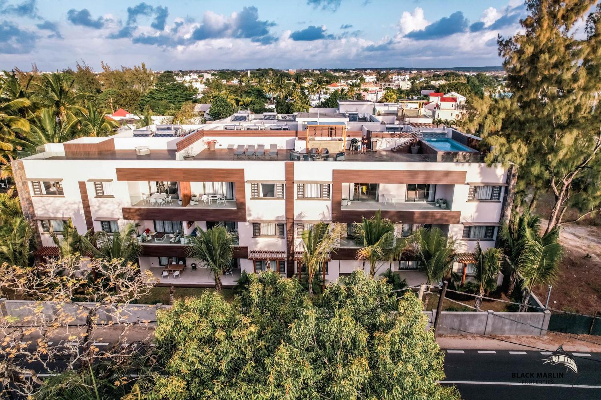 Black Marlin Apartments 佩雷贝勒 外观 照片